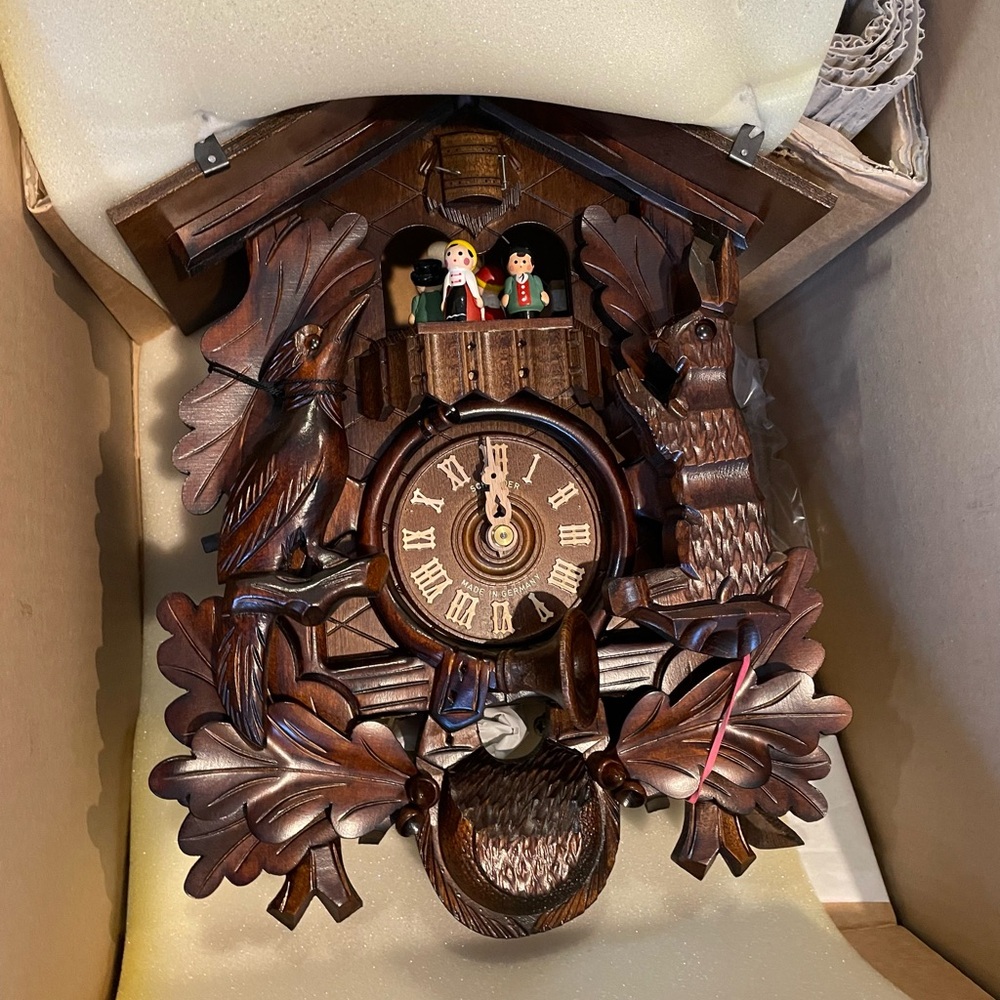 Schwarzwälder Uhren Cuckoo Clock NEW